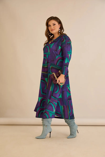 Rochie mărime mare croială linie A cu decolteu original