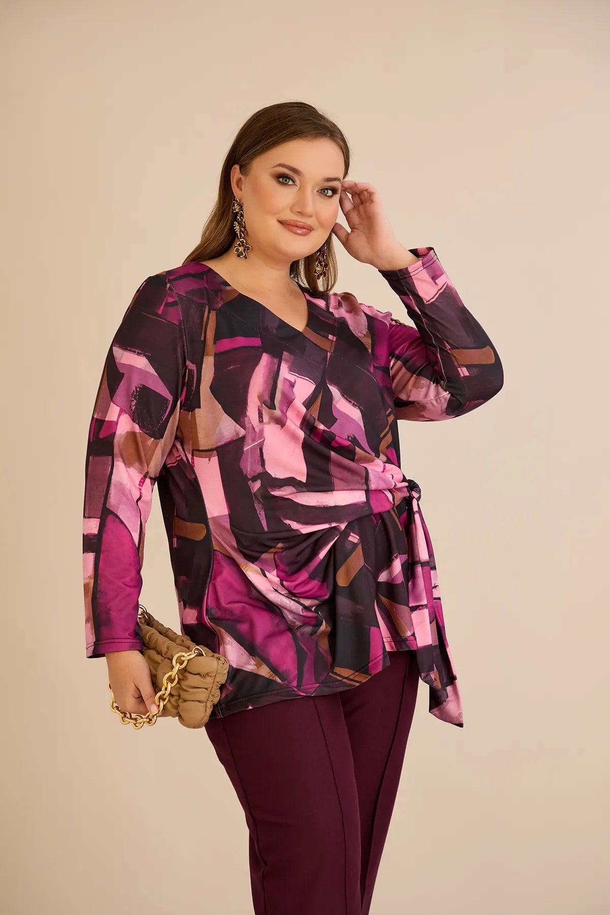 Bluză mărime mare cu cordon – roz