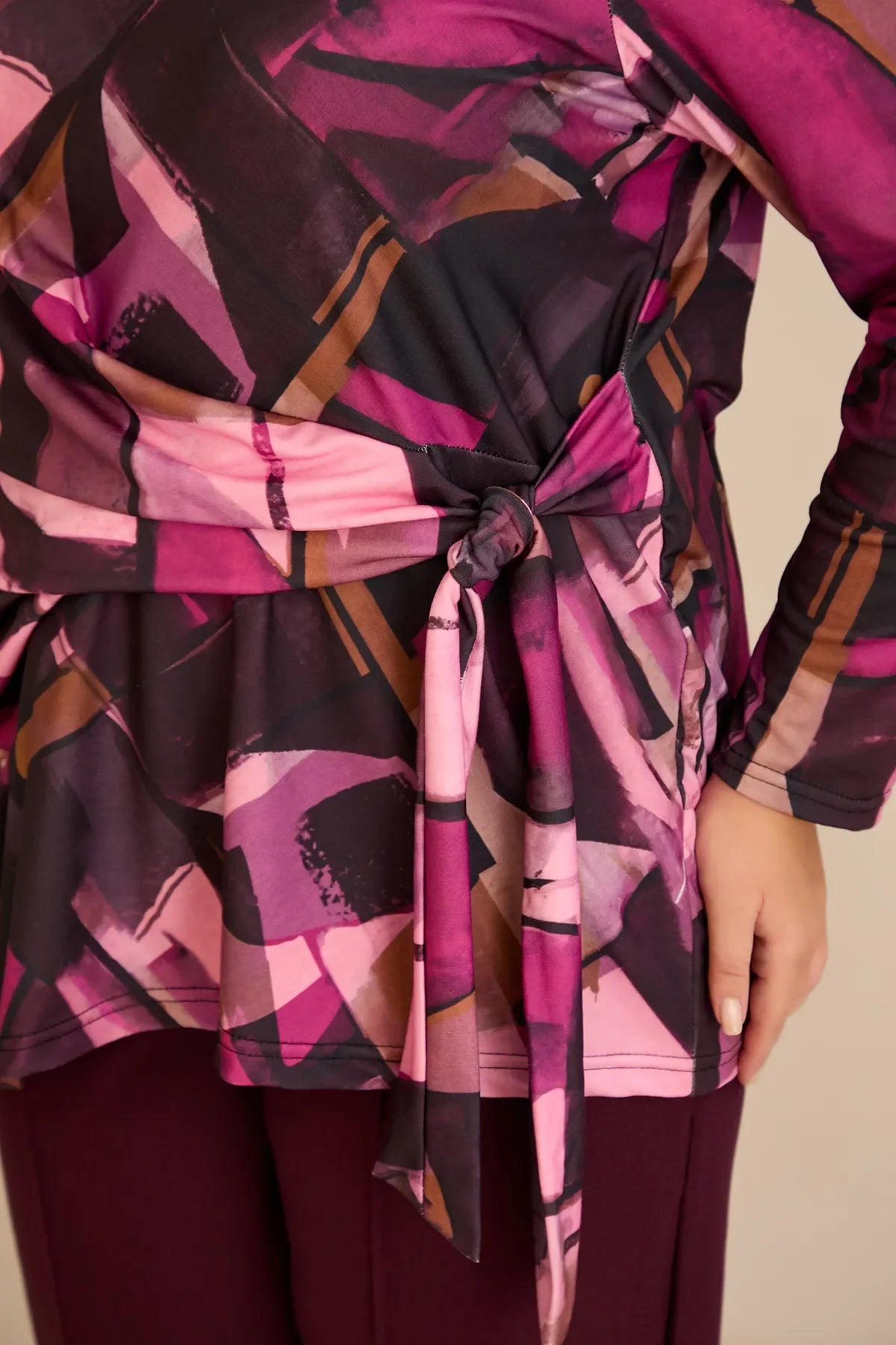 Bluză mărime mare cu cordon – roz