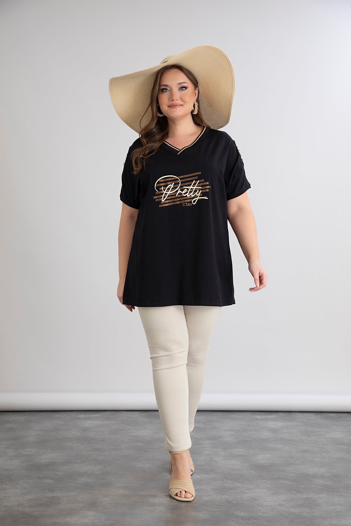 Tricou marime mare din bumbac cu elemente aurii