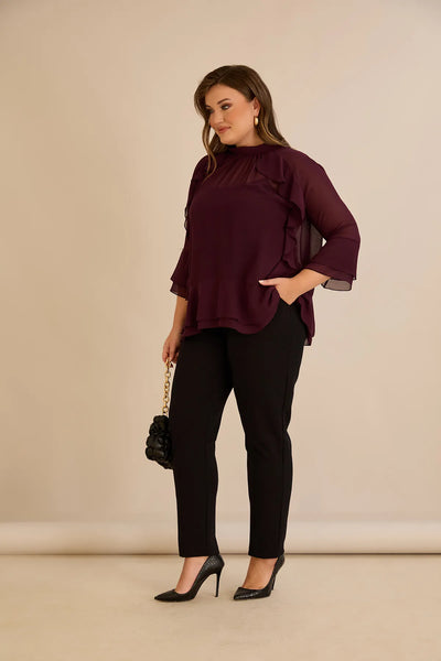 Bluză elegantă mărime mare din șifon cu volane – burgundy