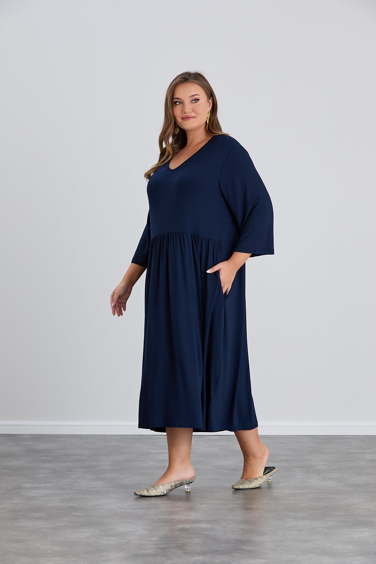 Rochie marime mare din vascoza elastica pana la 200 cm. sold - albastru inchis