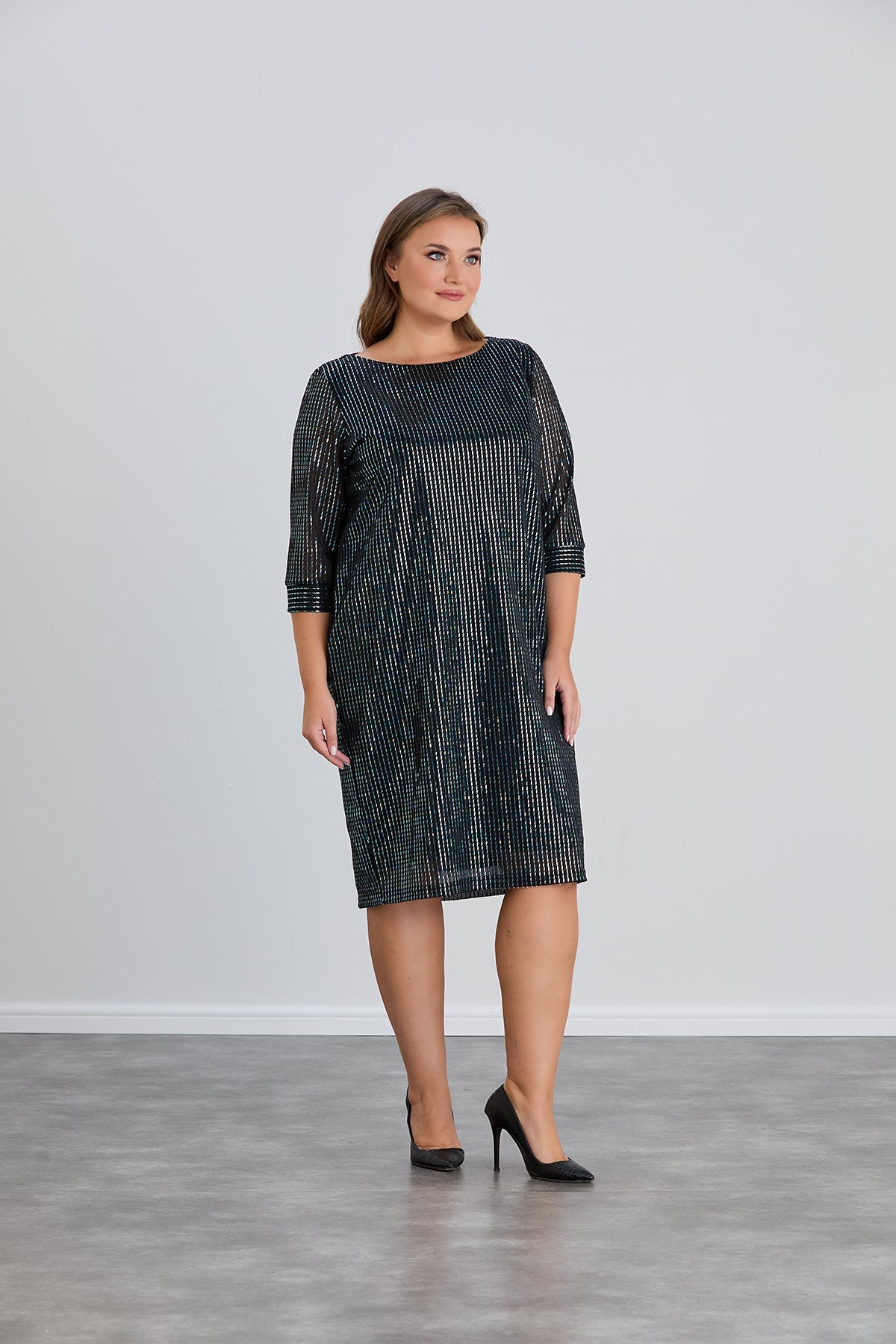 Rochie marime mare spectaculoasa din material usor cu paiete - verde