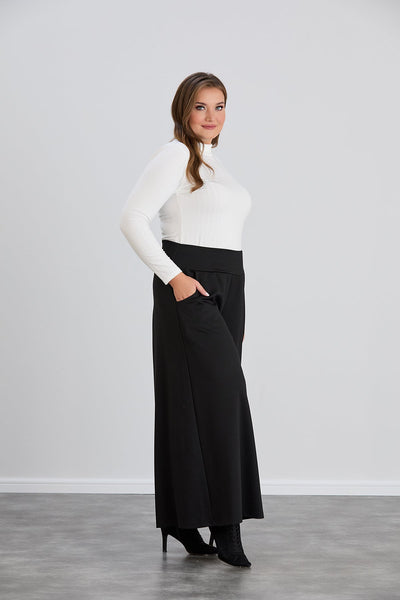Fusta pantalon marime mare cu buzunare Sara - negru