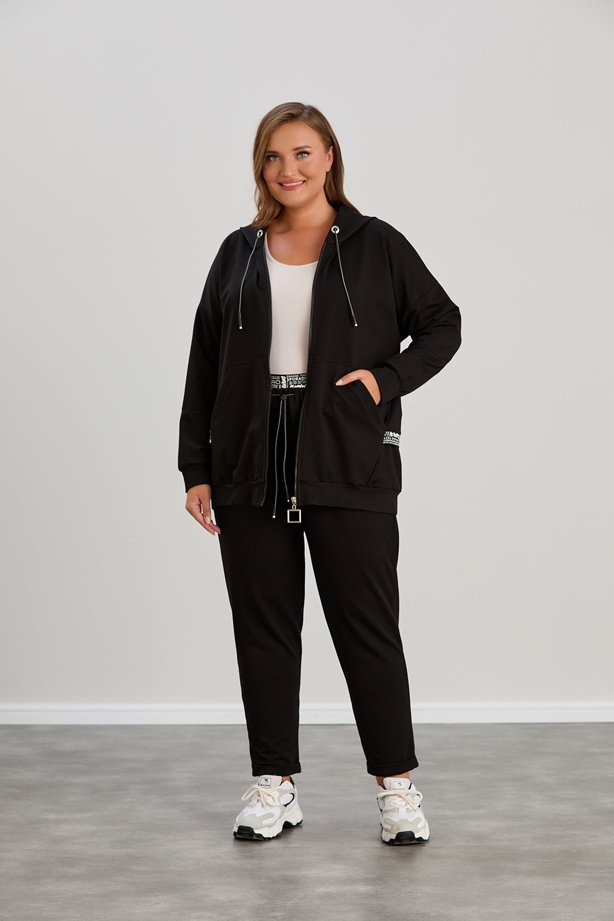 Trening modern marime mare cu banda elastica cu litere