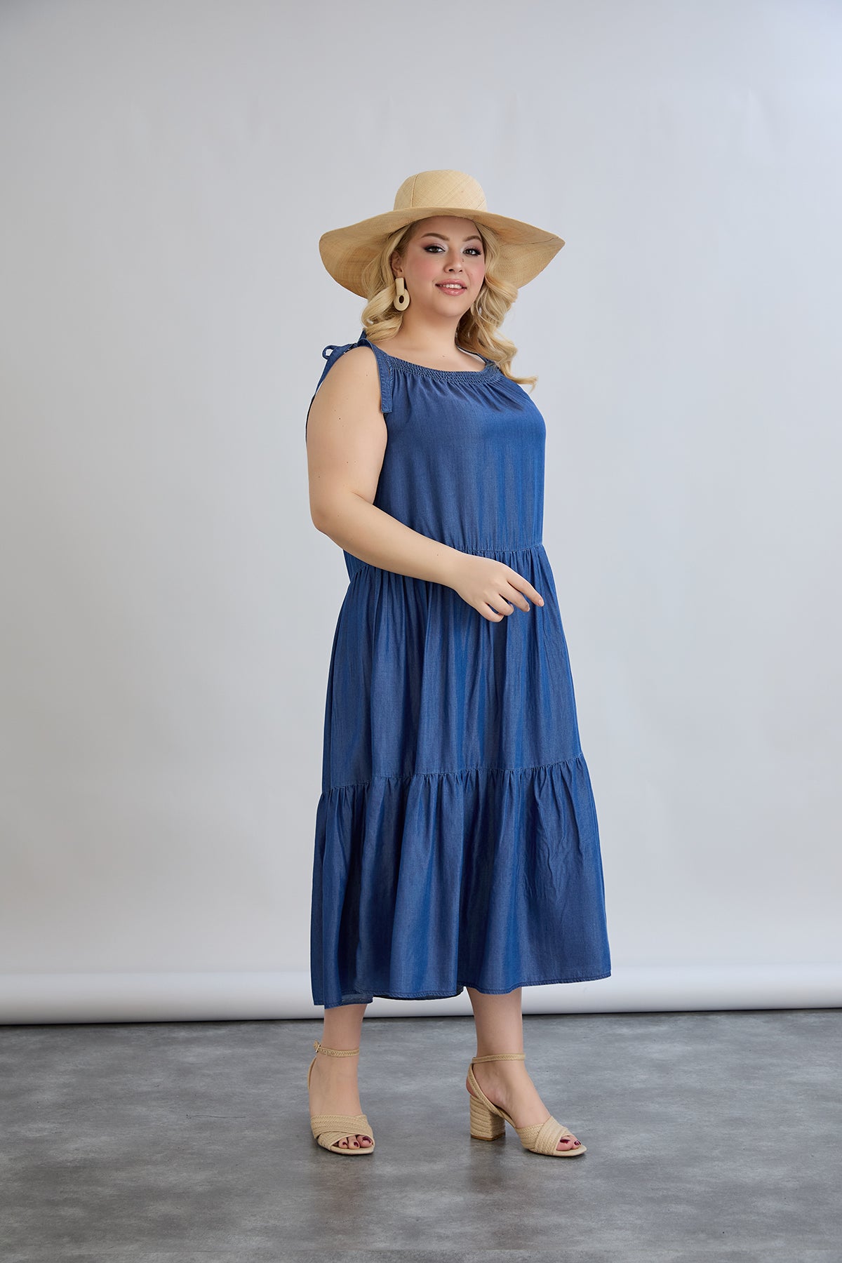 Rochie marime mare de vara din tencel cu volane