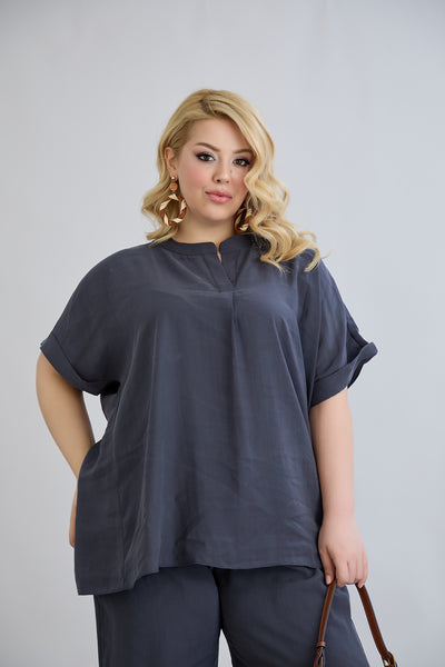Compleu elegant marime mare din material usor
