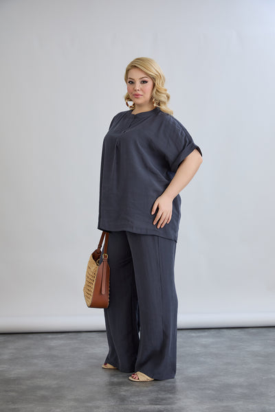 Compleu elegant marime mare din material usor