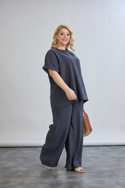 Compleu elegant marime mare din material usor
