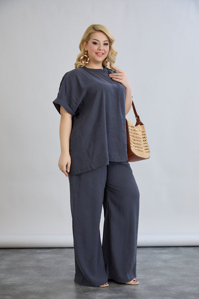 Compleu elegant marime mare din material usor
