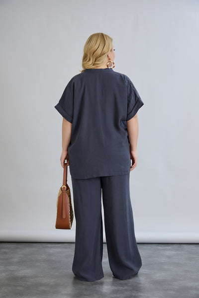 Compleu elegant marime mare din material usor