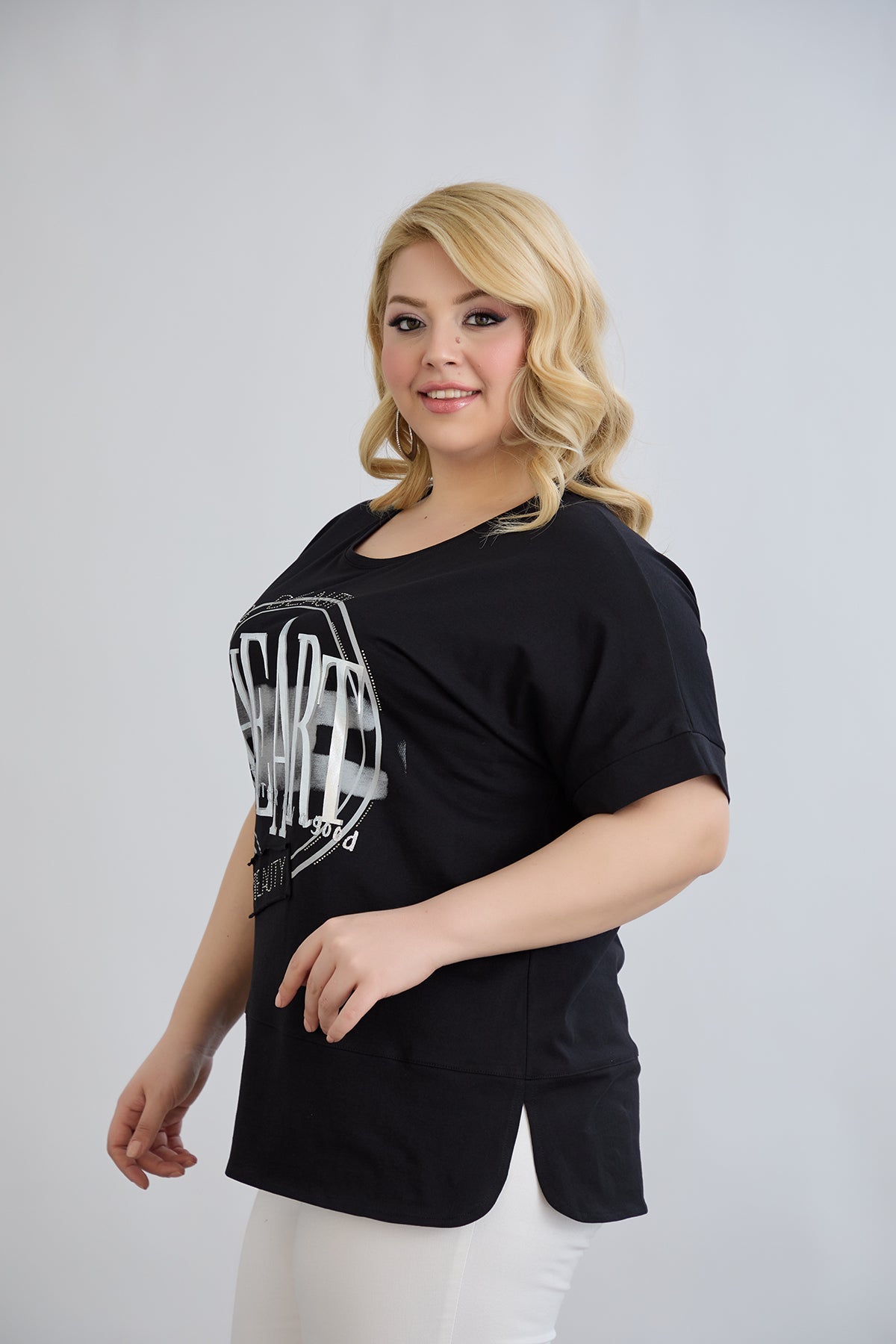 Tricou marime mare din bumbac cu pietricele HEART - negru