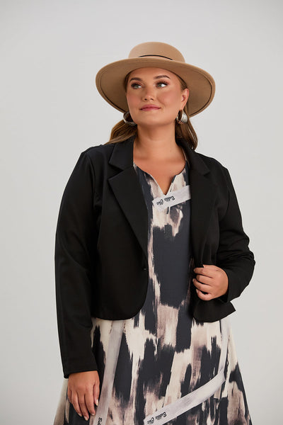 Sacou scurt elegant marime mare