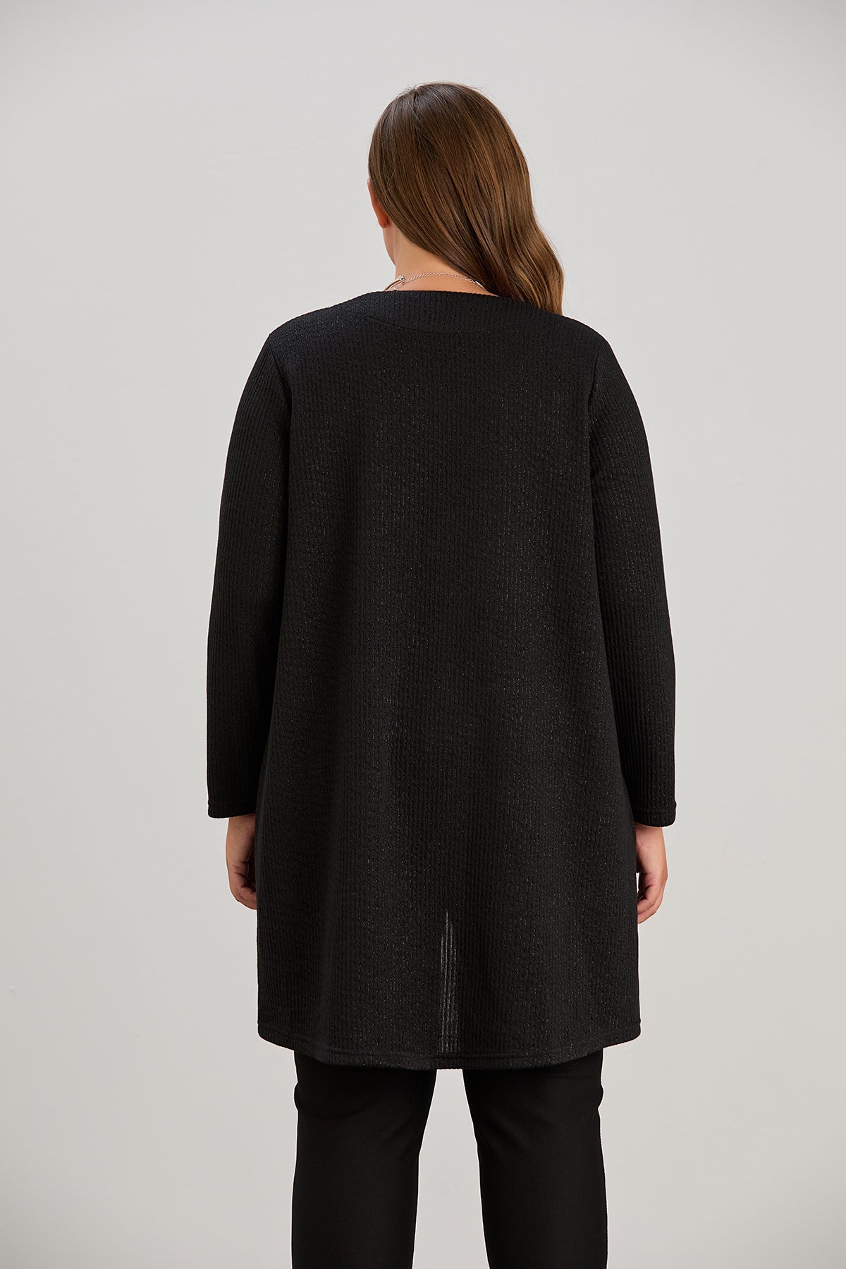 Cardigan marime mare cu lame discrete - negru