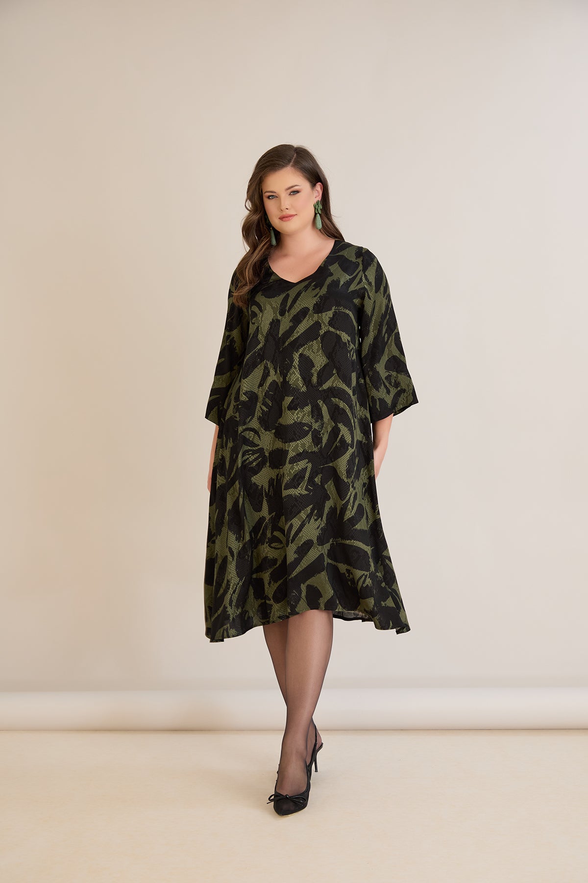 Rochie marime mare croila A din vascoza – verde