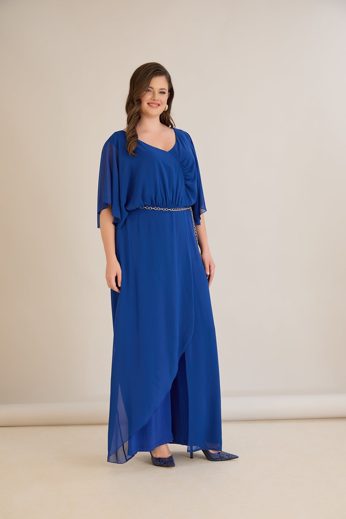 Salopeta marime mare eleganta din sifon cu lant – cobalt