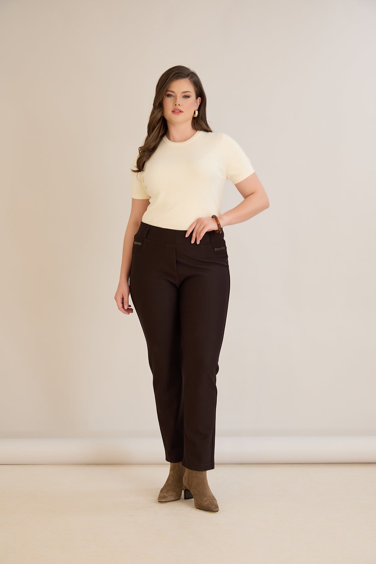 Pantalon modelator marime mare Borisa – maro cafea