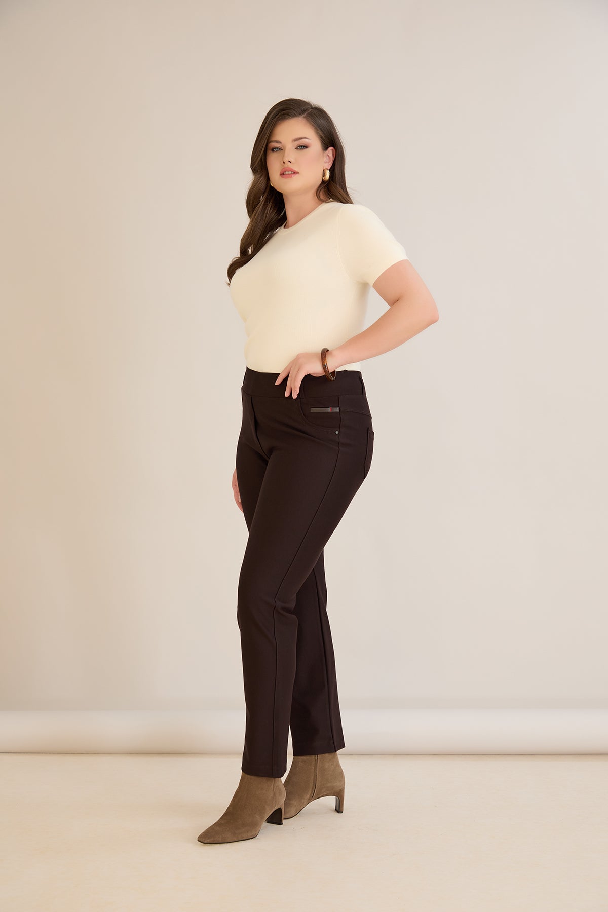 Pantalon modelator marime mare Borisa – maro cafea