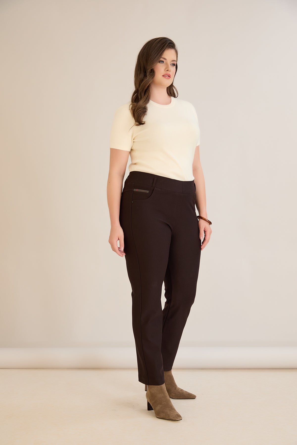 Pantalon modelator marime mare Borisa – maro cafea