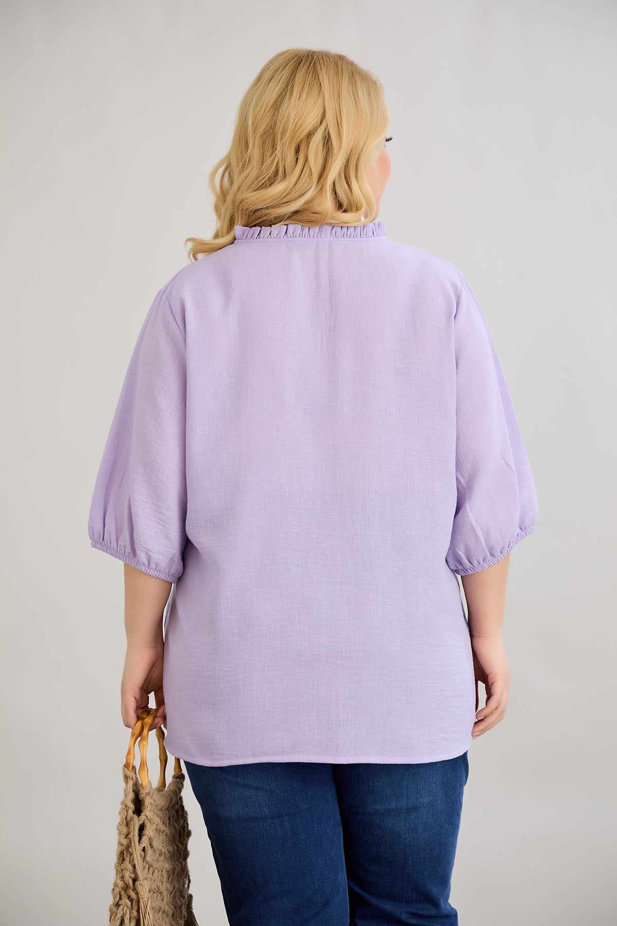 Bluza marime mare cu decolteu in V incretit - lila