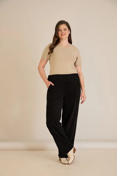 Pantalon larg mărime mare din material texturat