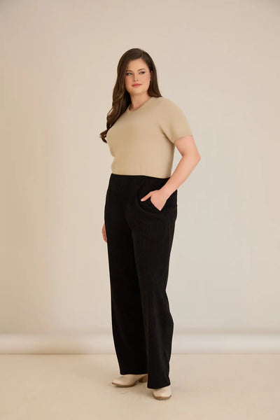 Pantalon larg mărime mare din material texturat