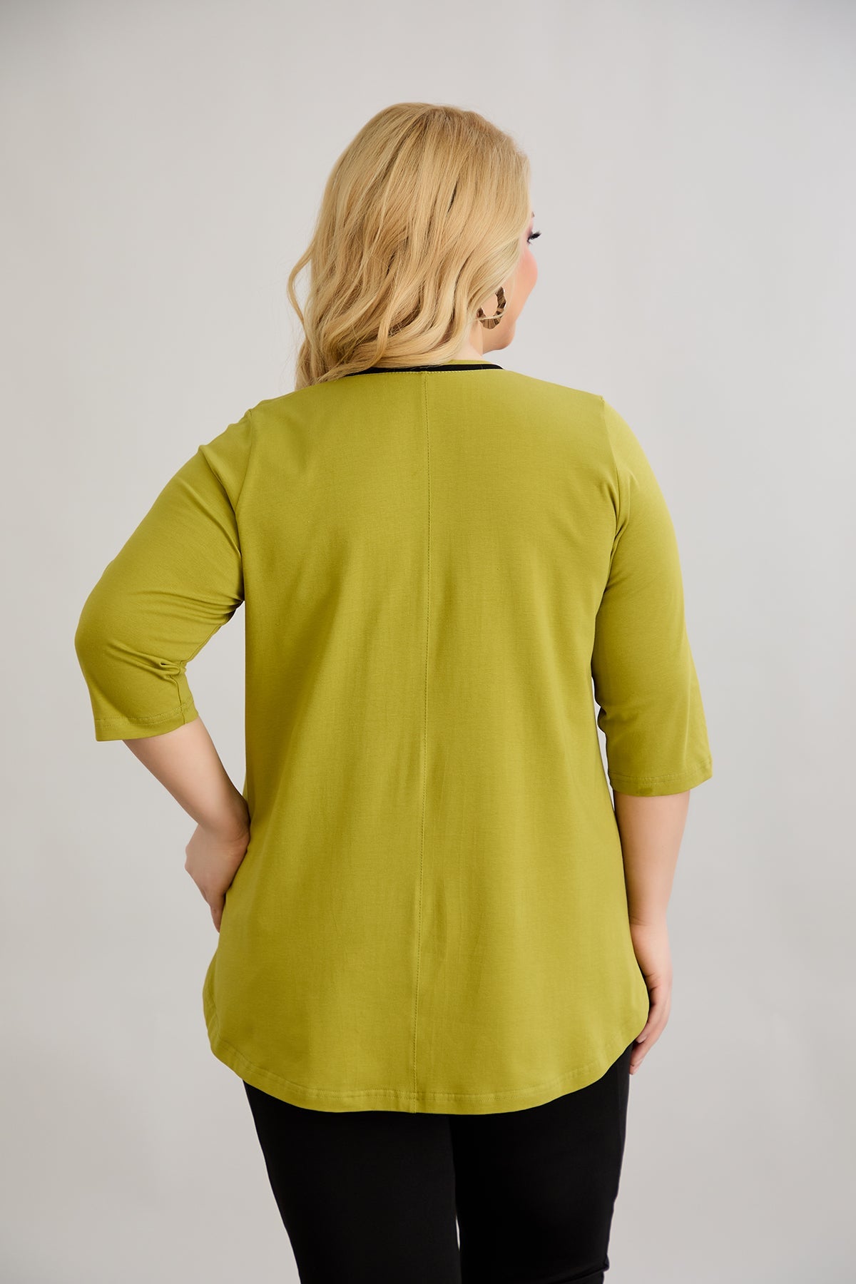 Bluza marime mare din bumbac in linie A cu fitiluri contrastante - verde