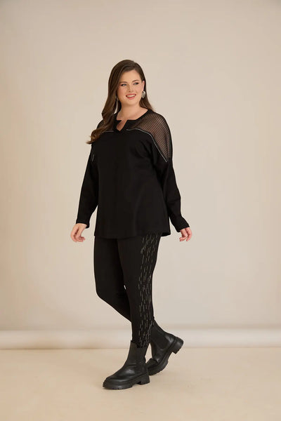 Bluza marime mare din bumbac cu decolteu in V si plasa la umeri