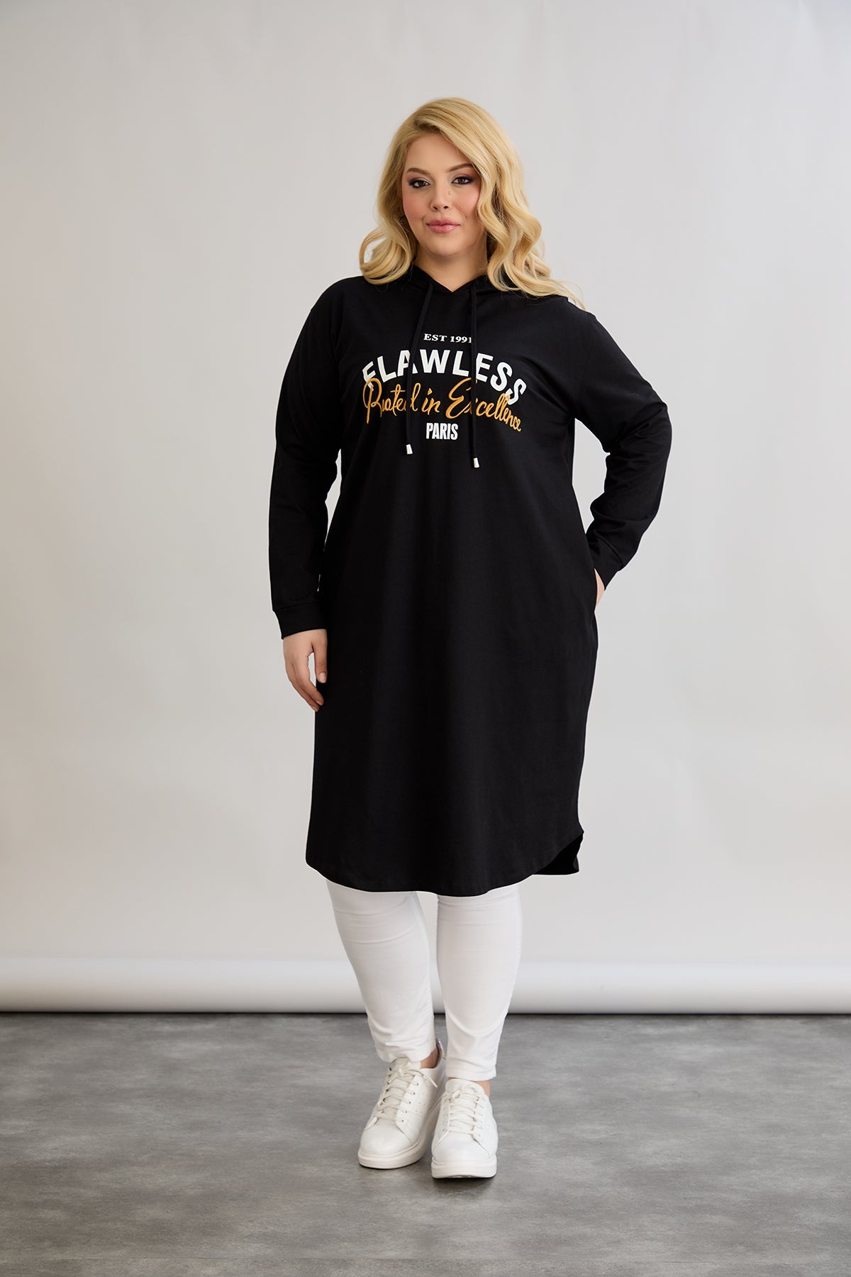 Rochie-tunica marime mare din bumbac cu inscriptie Paris - negru