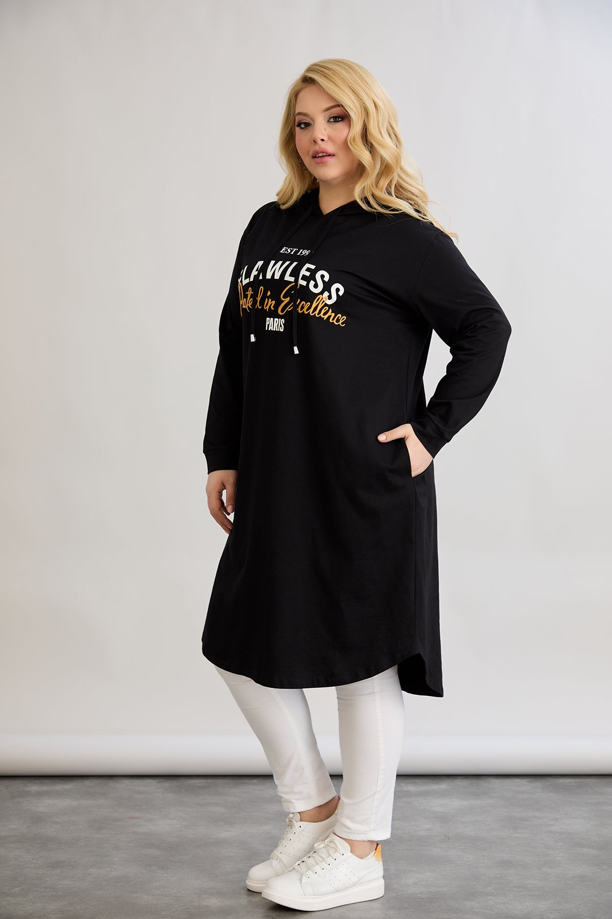 Rochie-tunica marime mare din bumbac cu inscriptie Paris - negru