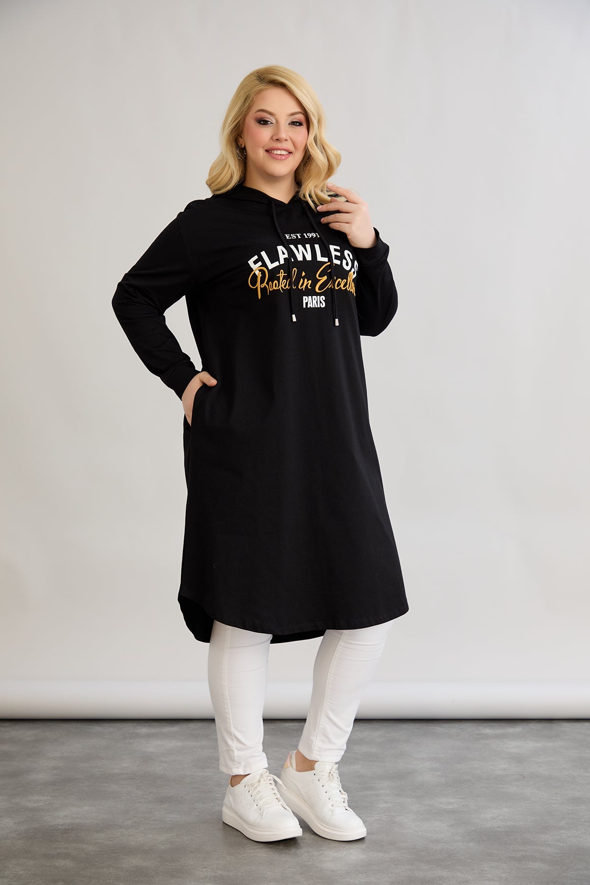 Rochie-tunica marime mare din bumbac cu inscriptie Paris - negru