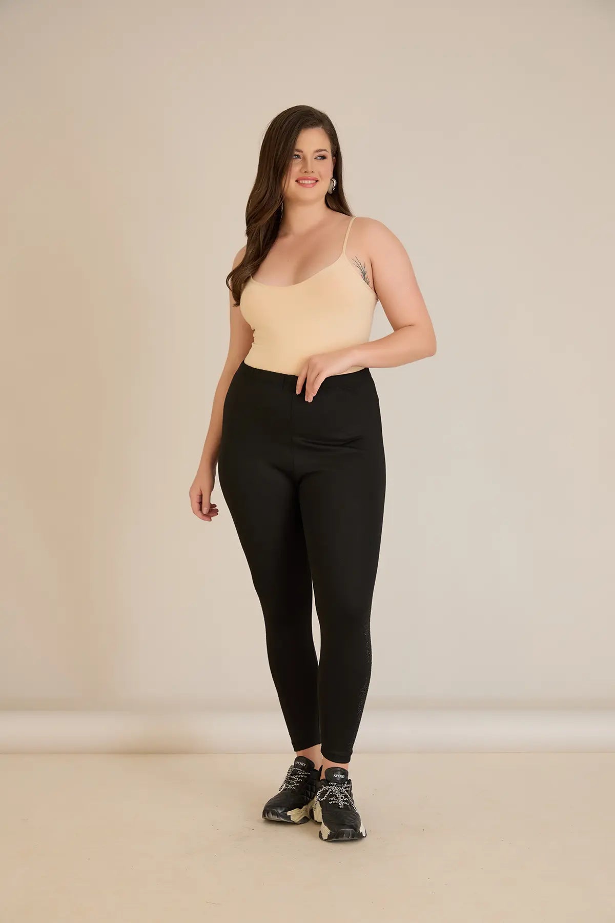 Colanți groși mărimi mari din bumbac cu pietricele, până la 180 cm. șold – varianta 1