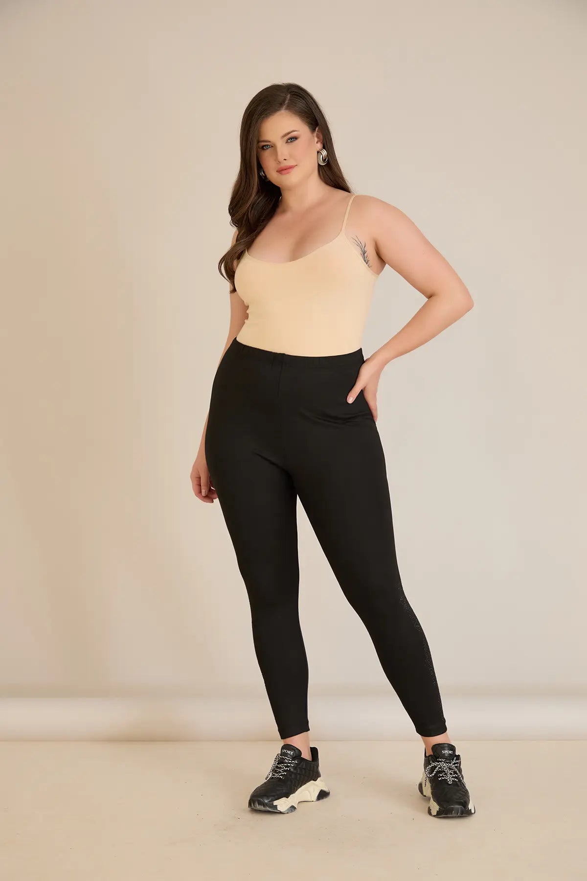 Colanți groși mărimi mari din bumbac cu pietricele, până la 180 cm. șold – varianta 1