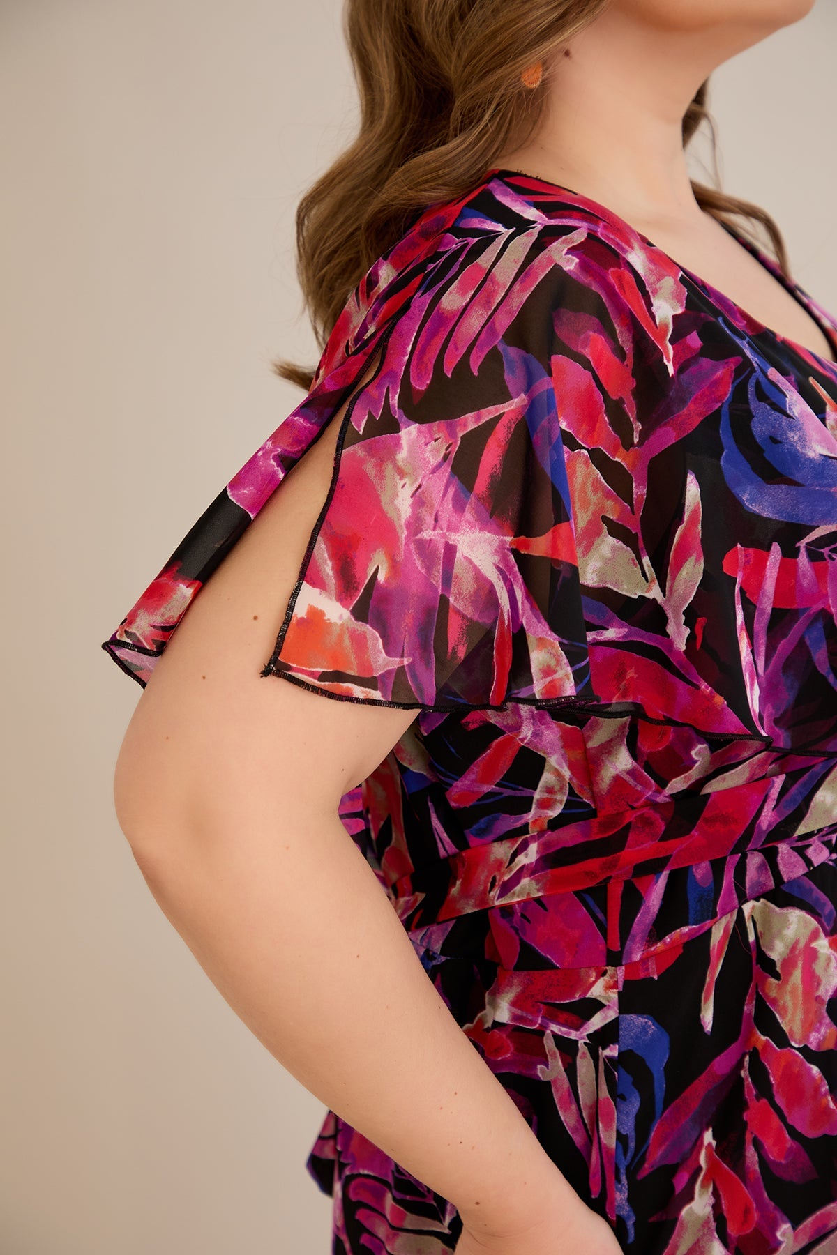 Rochie florala marime mare din sifon Festivalul culorilor