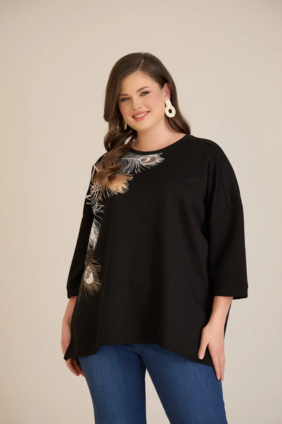 Bluză mărime mare cu aplicație delicată cu pene