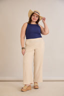 Pantalon mărime mare din material ușor texturat - bej
