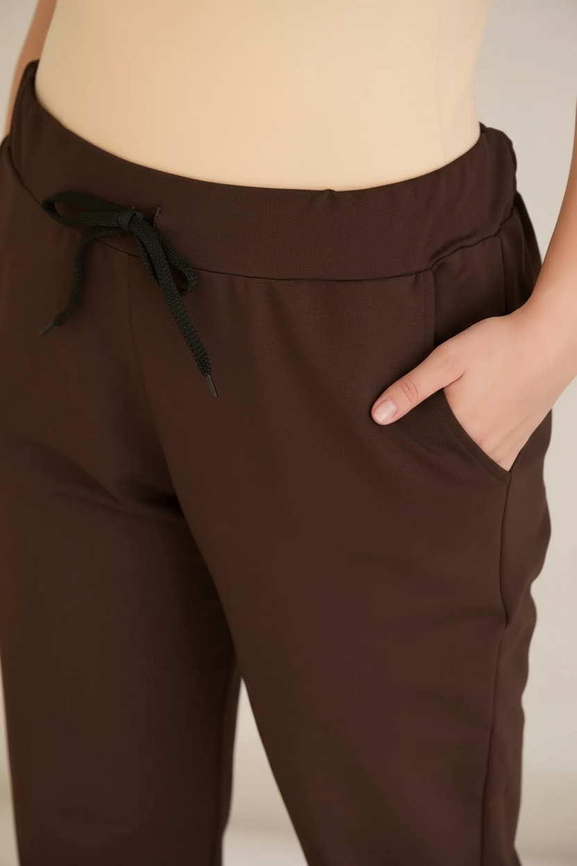 Pantalon sport marime mare Daily - cafea