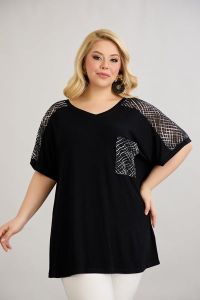 Bluza marime mare cu plasa decorativa - negru