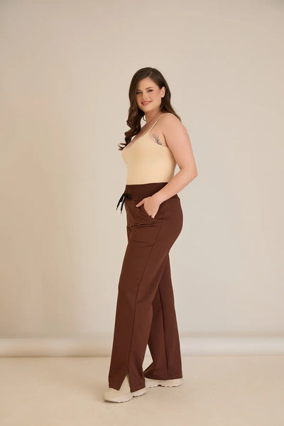 Pantalon larg marime mare cu despicaturi laterale - cafea