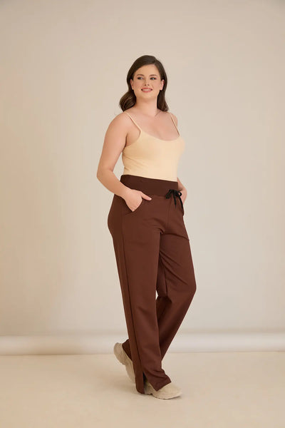 Pantalon larg marime mare cu despicaturi laterale - cafea