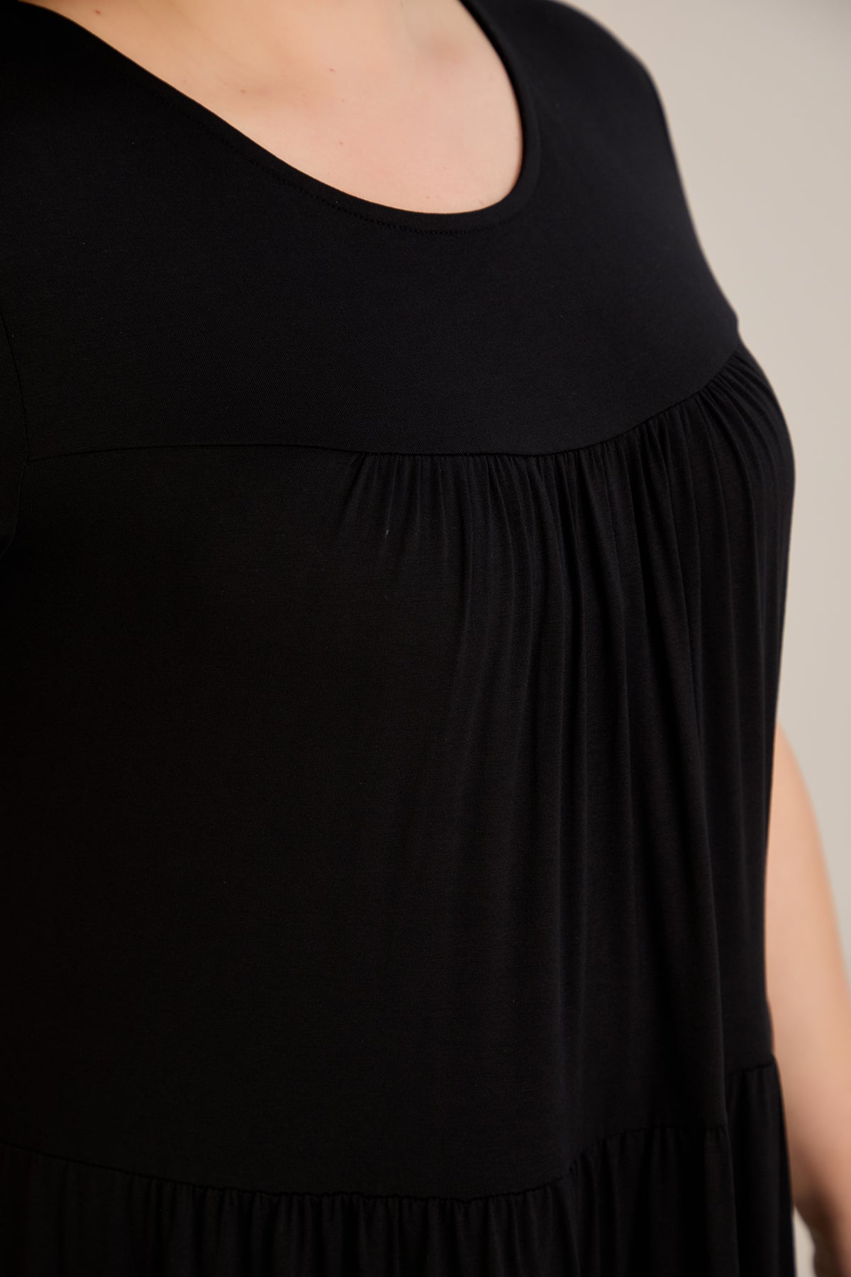 Rochie marime mare din viscoza elastica - negru - 10118