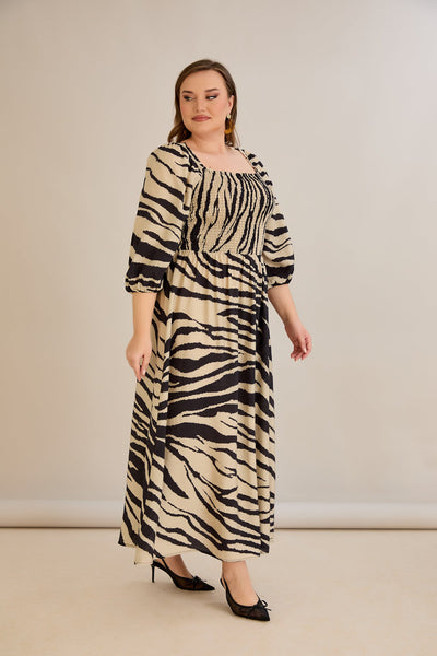 Rochie marime mare lunga de vara cu decolteu patrat - animal print