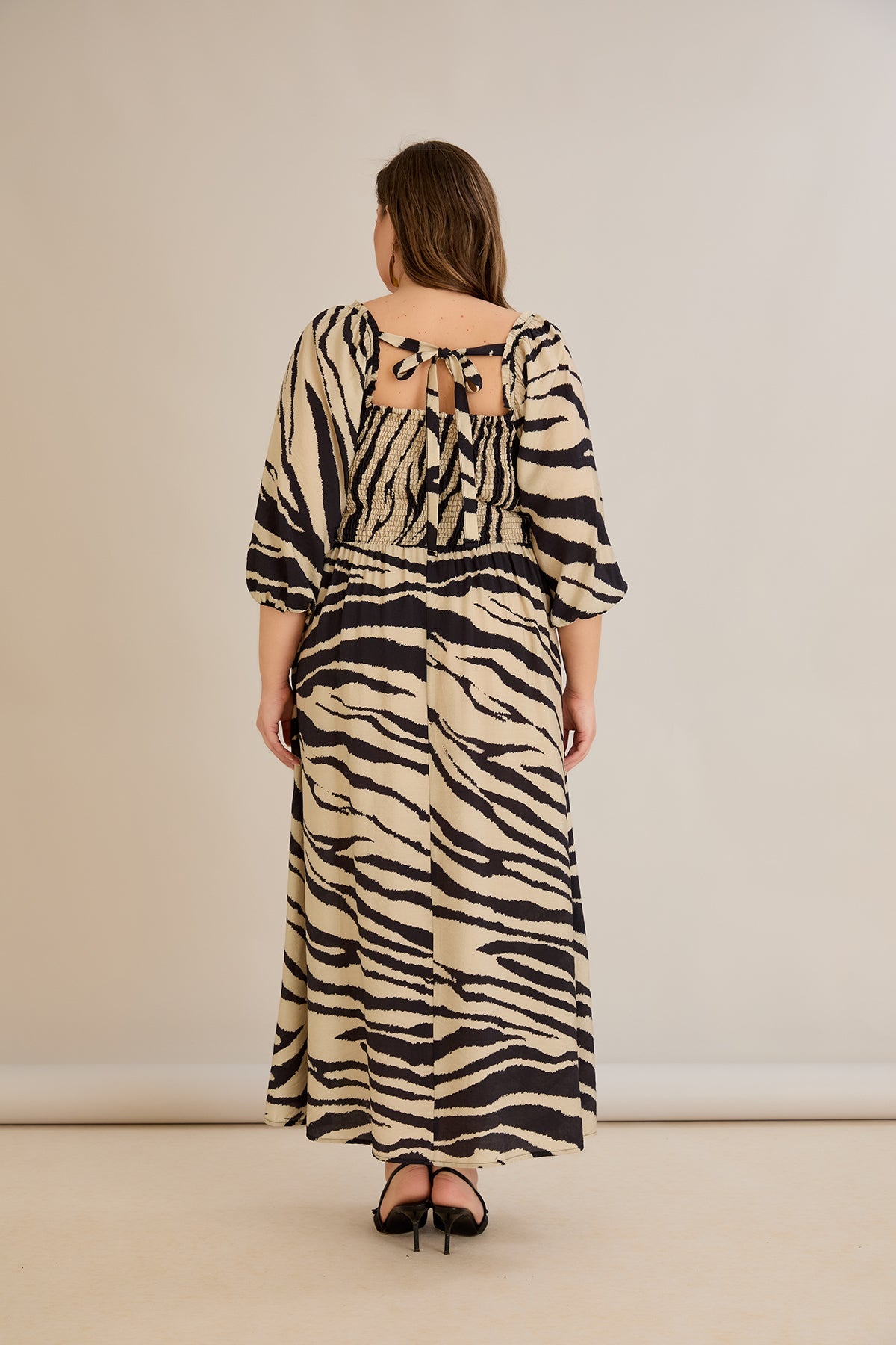 Rochie marime mare lunga de vara cu decolteu patrat - animal print
