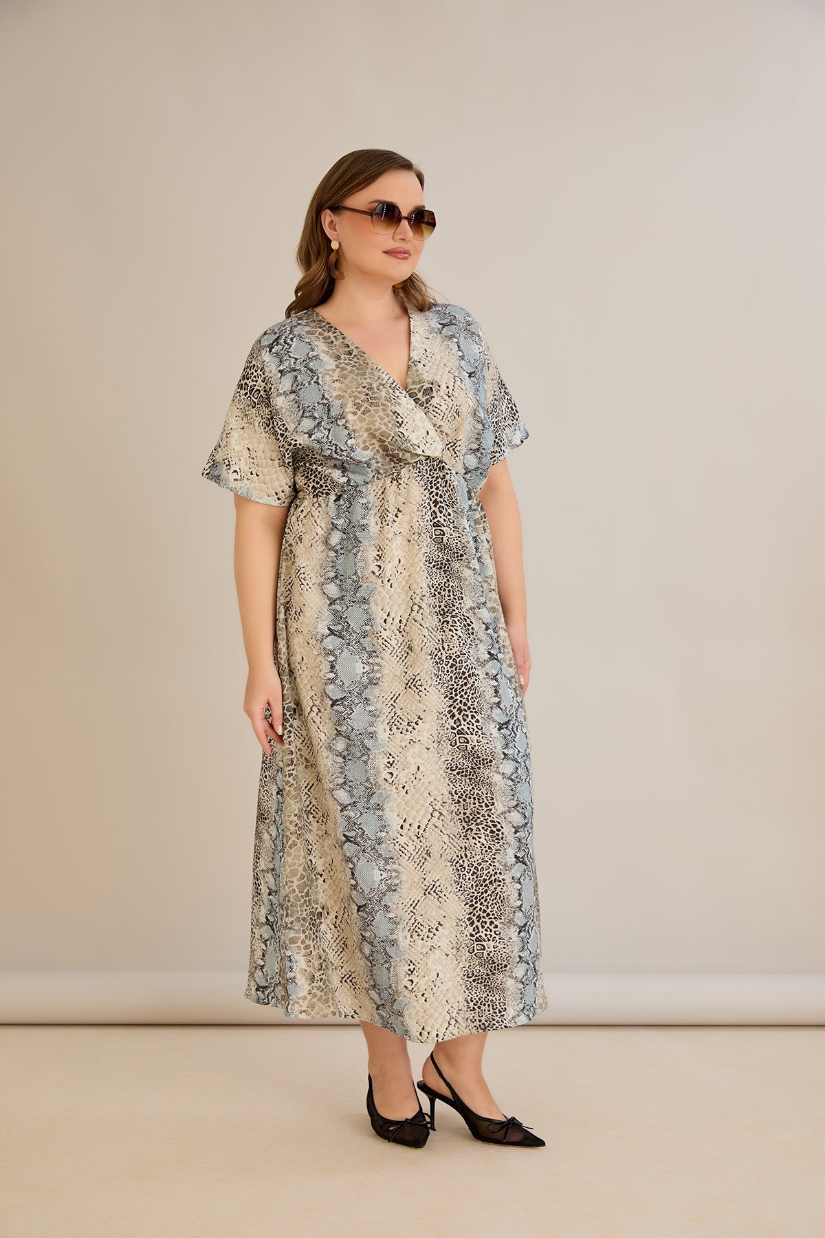 Rochie de vara marime mare cu decolteu in V - nisip marin - 10681
