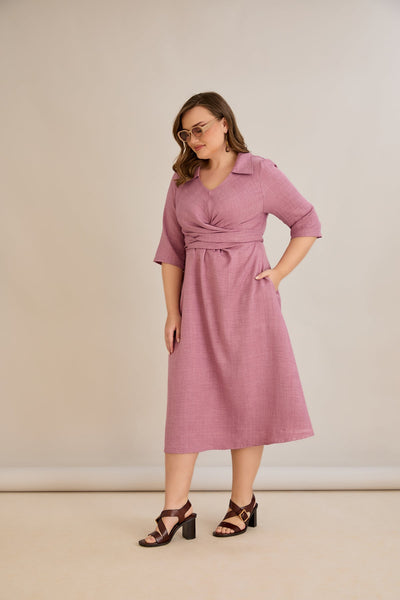 Rochie eleganta marime mare cu un design atractiv - roz prafuit