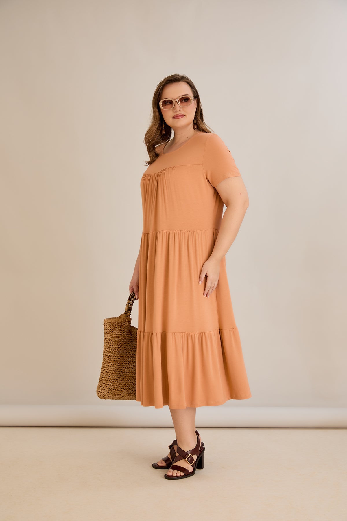 Rochie marime mare din viscoza elastica - piersica - 10118