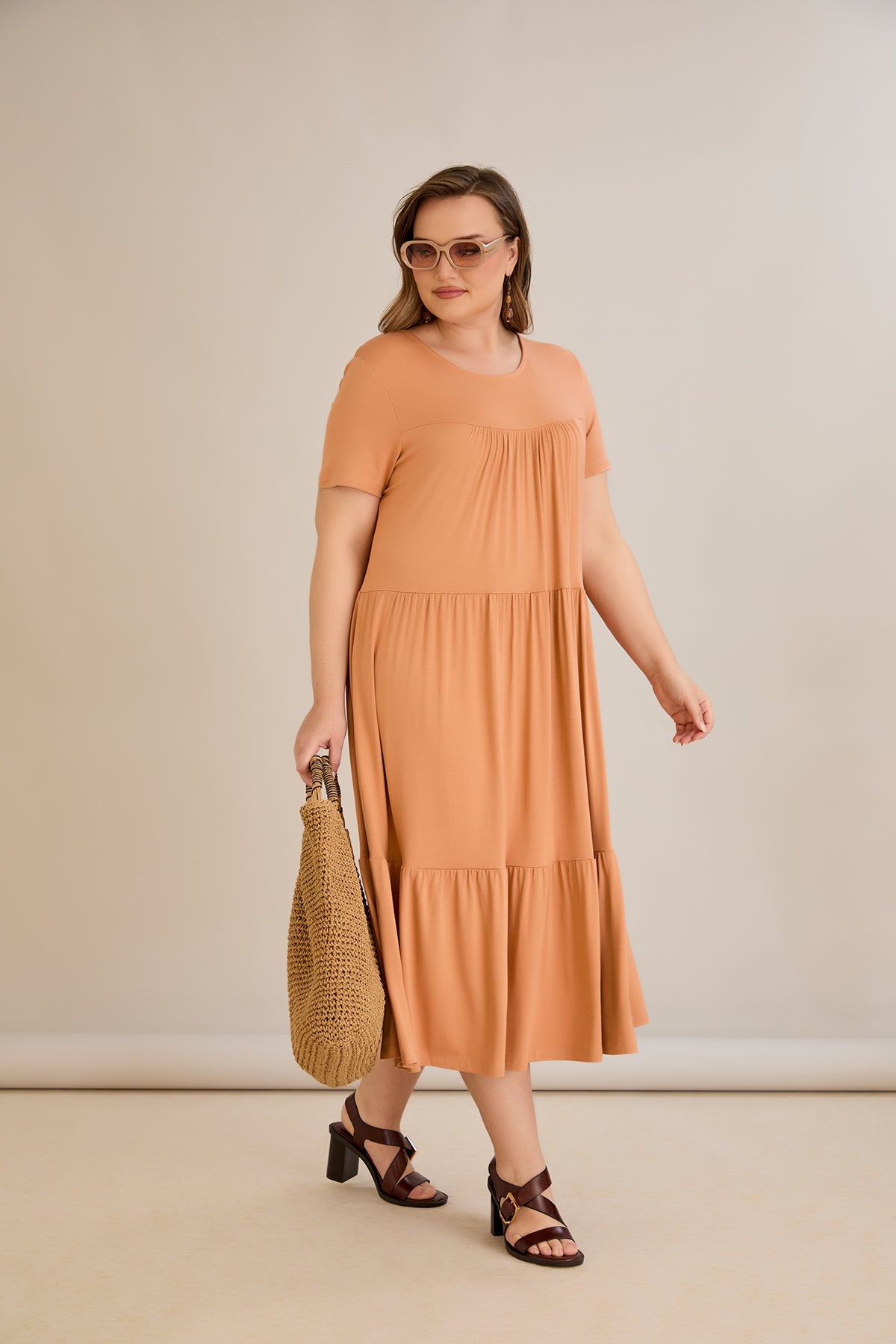 Rochie marime mare din viscoza elastica - piersica - 10118