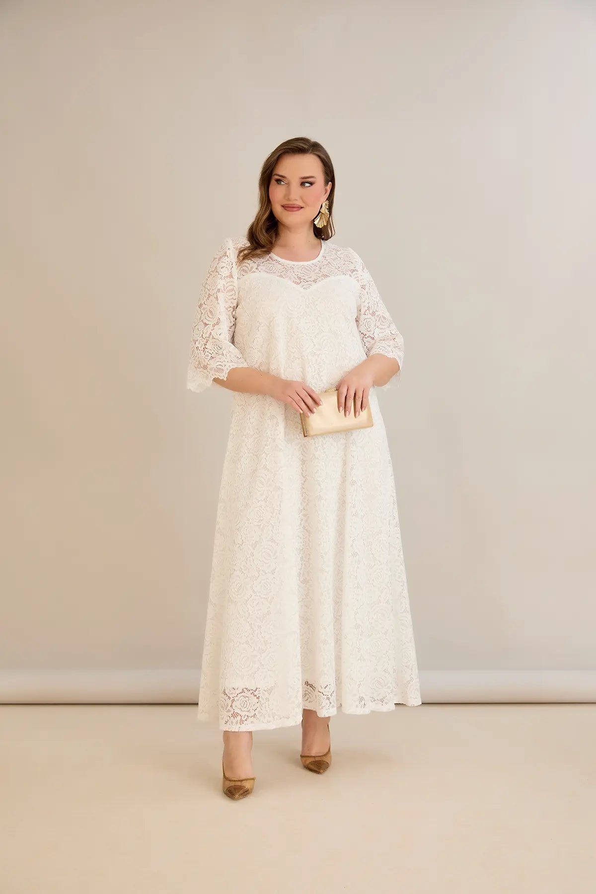 Rochie marime mare de mireasa lunga din dantela linie A