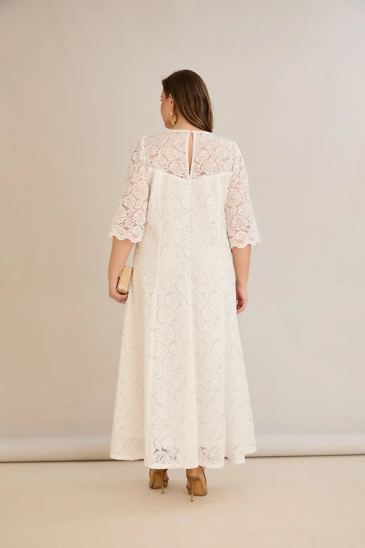 Rochie marime mare de mireasa lunga din dantela linie A