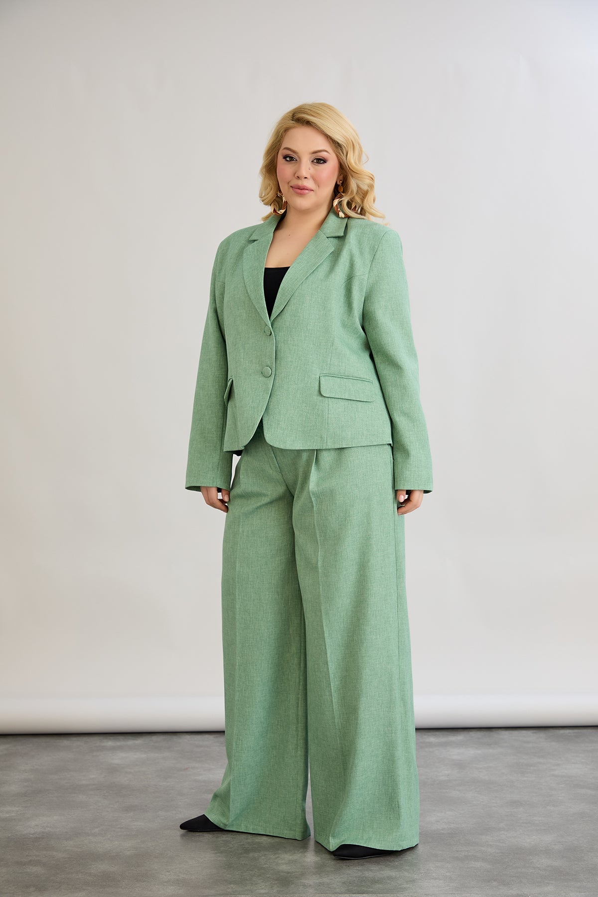 Sacou marime mare modern scurt in-bumbac - verde